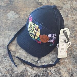 0-6 Months Black Floral L&P Apparel Kids Hat with Strap NEW WITH TAGS